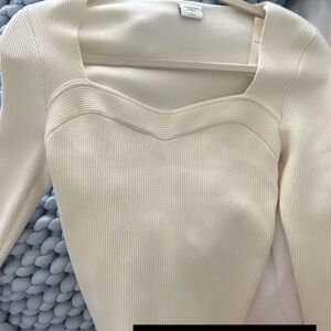 Abercrombie & Fitch Ivory Ribbed Sweater